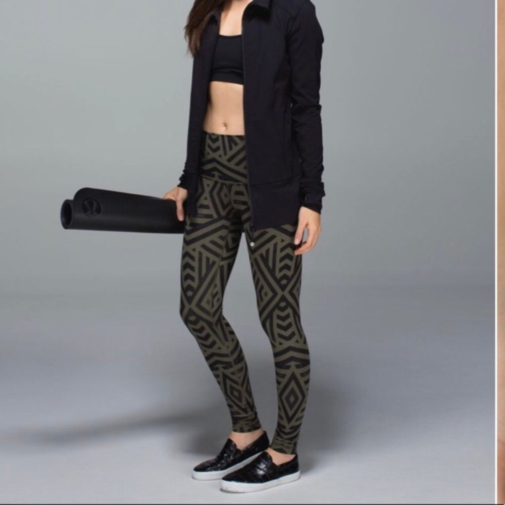 NWOT Lululemon Leggings!